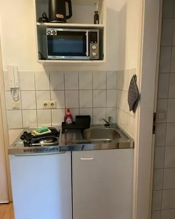 Kleine Suesse 1 Zimmerwohnung Mit Balkon Und Tg In Iéna